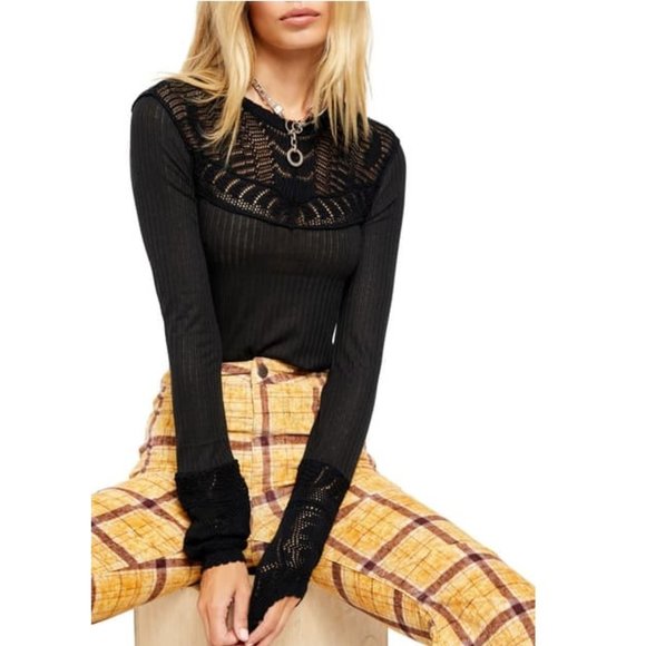Free People Tops - 🎁 Free People Colette Scallop Neck Trim Knit Sweater